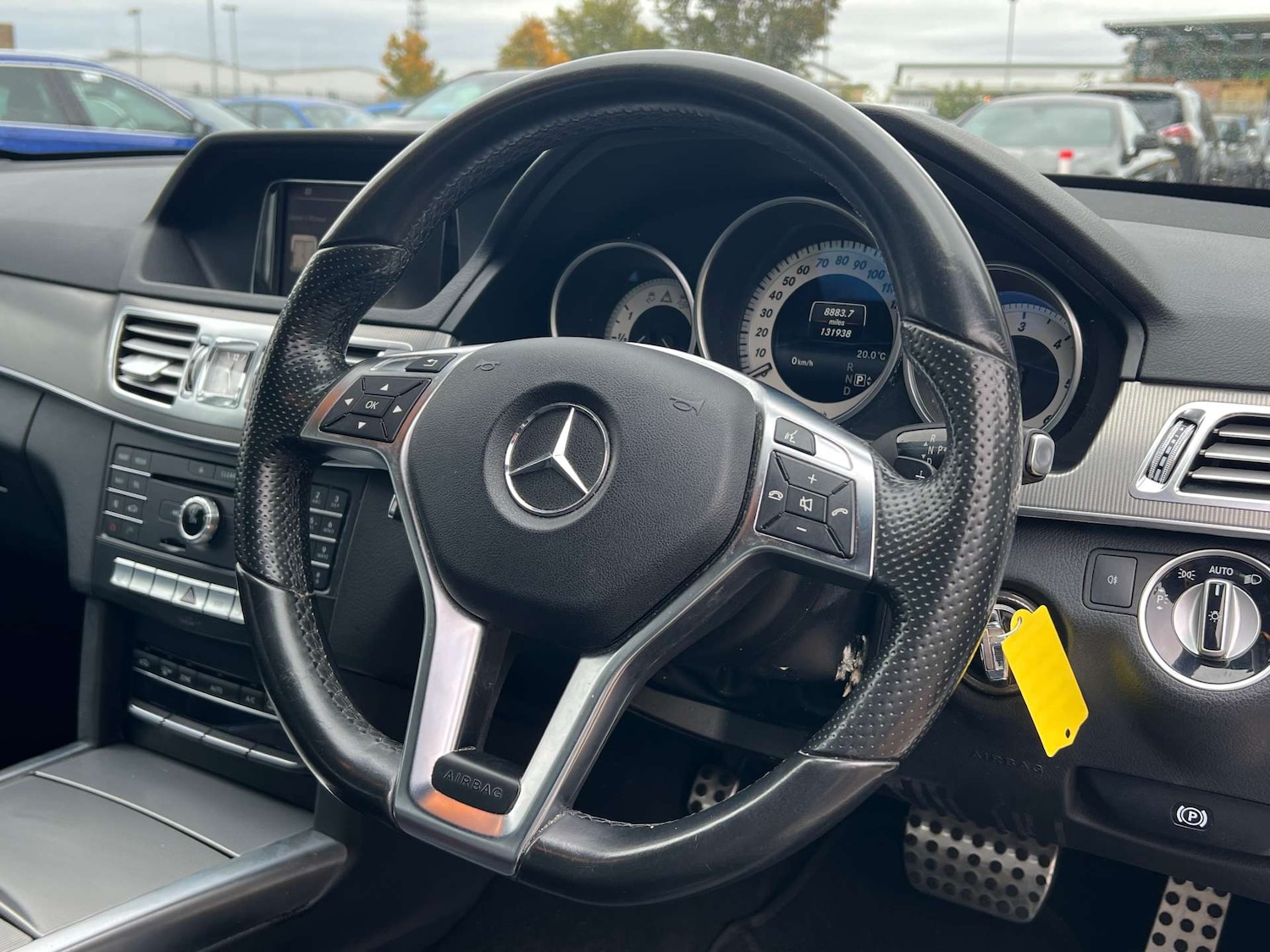 Used Mercedes-Benz E Class 2015 for sale - 76359677: Photo 29