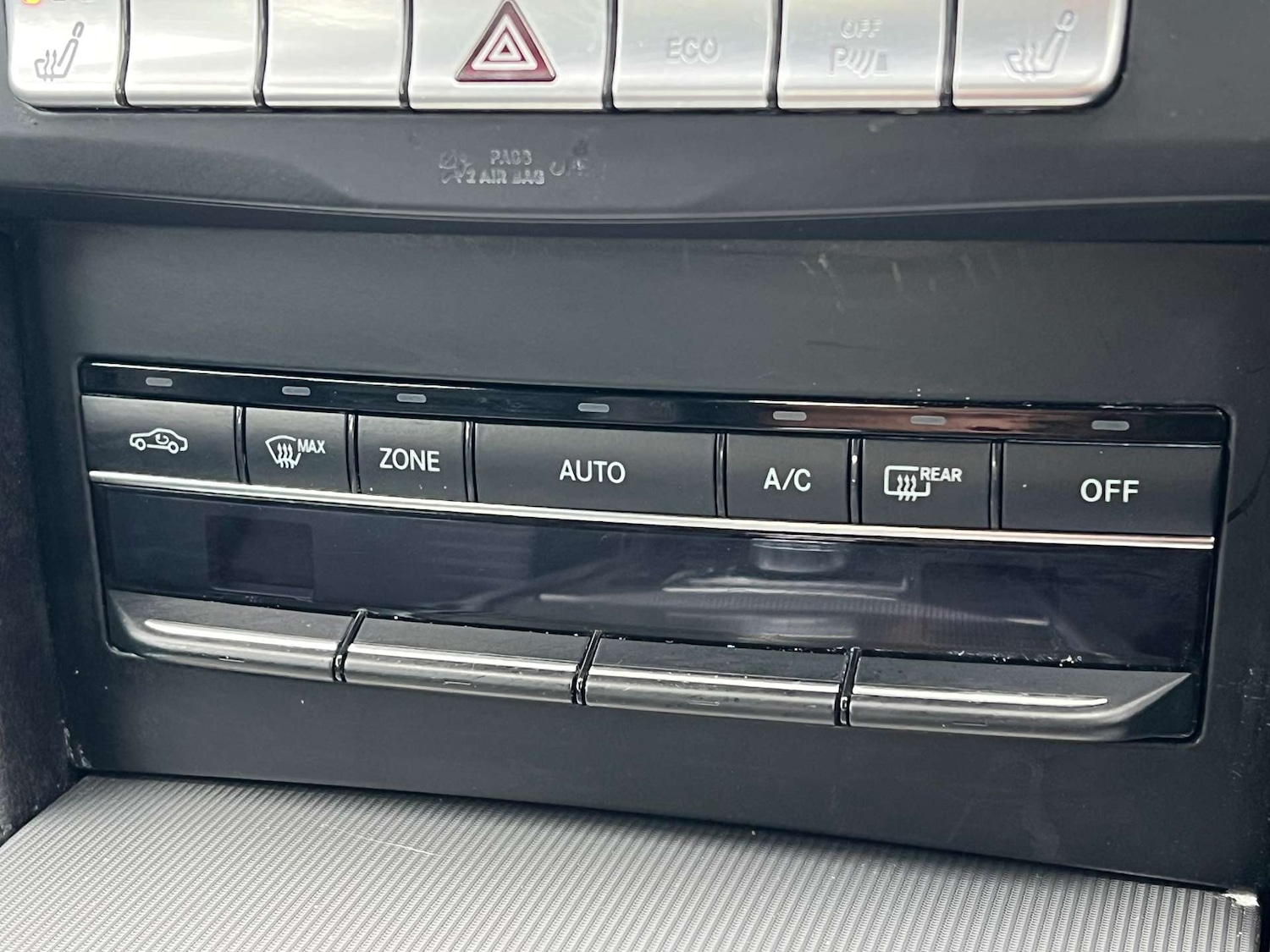 Used Mercedes-Benz E Class 2015 for sale - 76359677: Photo 46