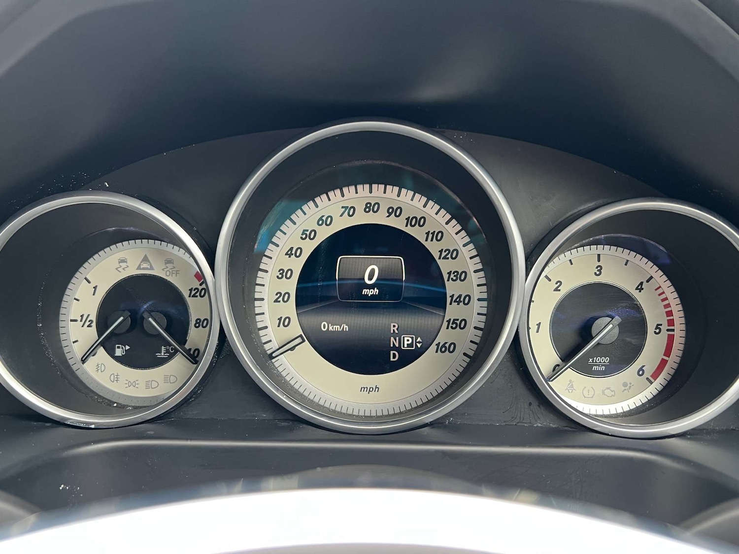 Used Mercedes-Benz E Class 2015 for sale - 76359677: Photo 62