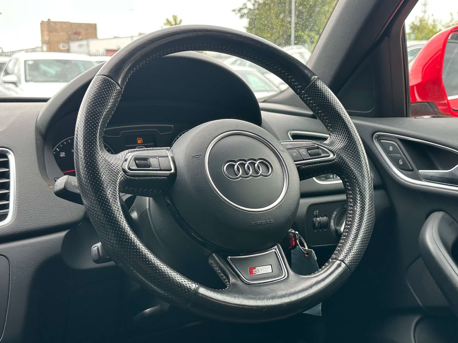 Used Audi Q3 2017 for sale - 76367348: Photo 16