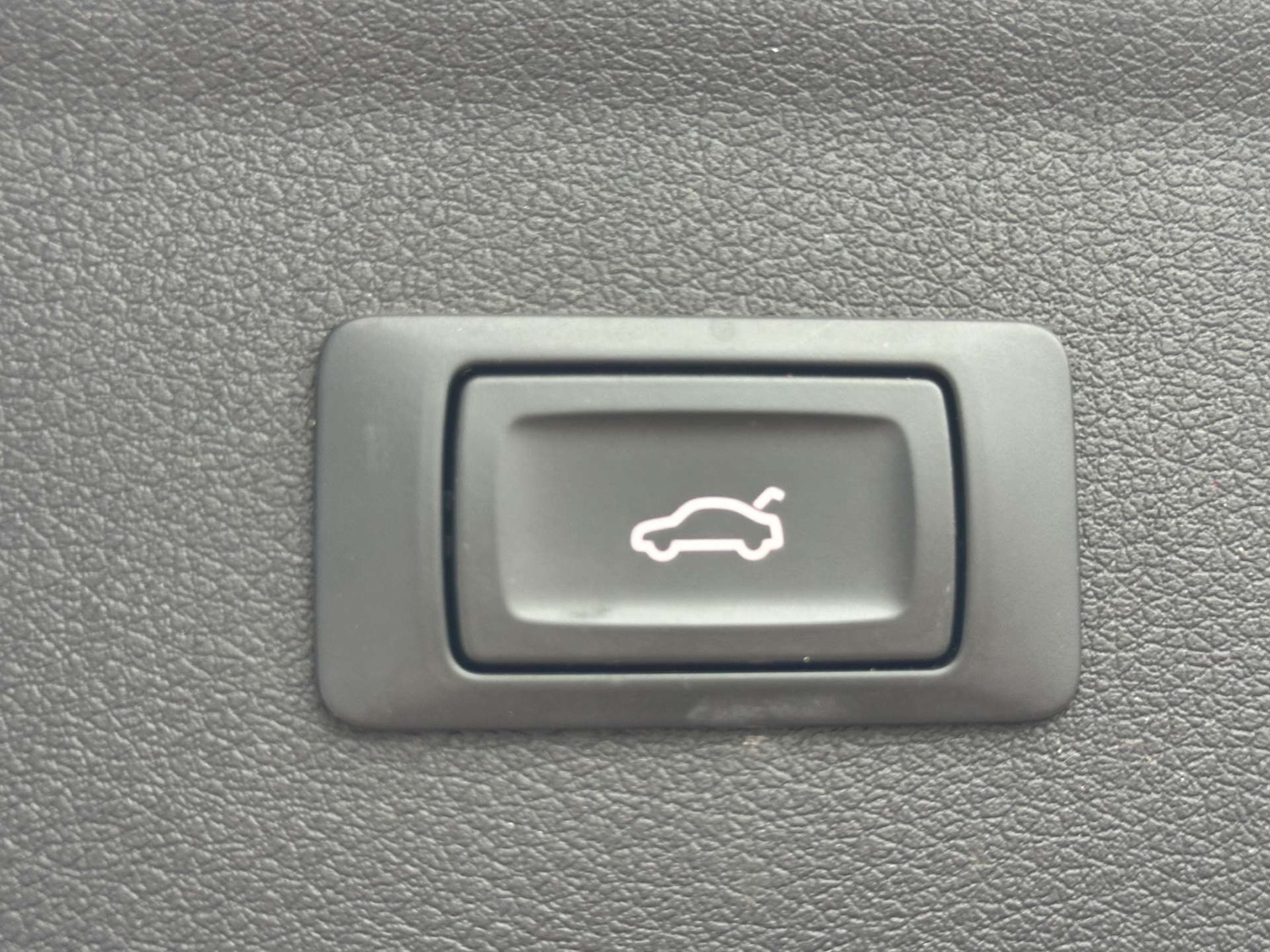 Used Audi Q3 2017 for sale - 76367348: Photo 27