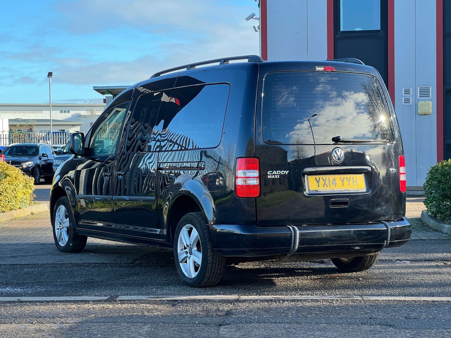 Used Volkswagen Caddy Maxi Life 2014 for sale - 75557522: Photo 19