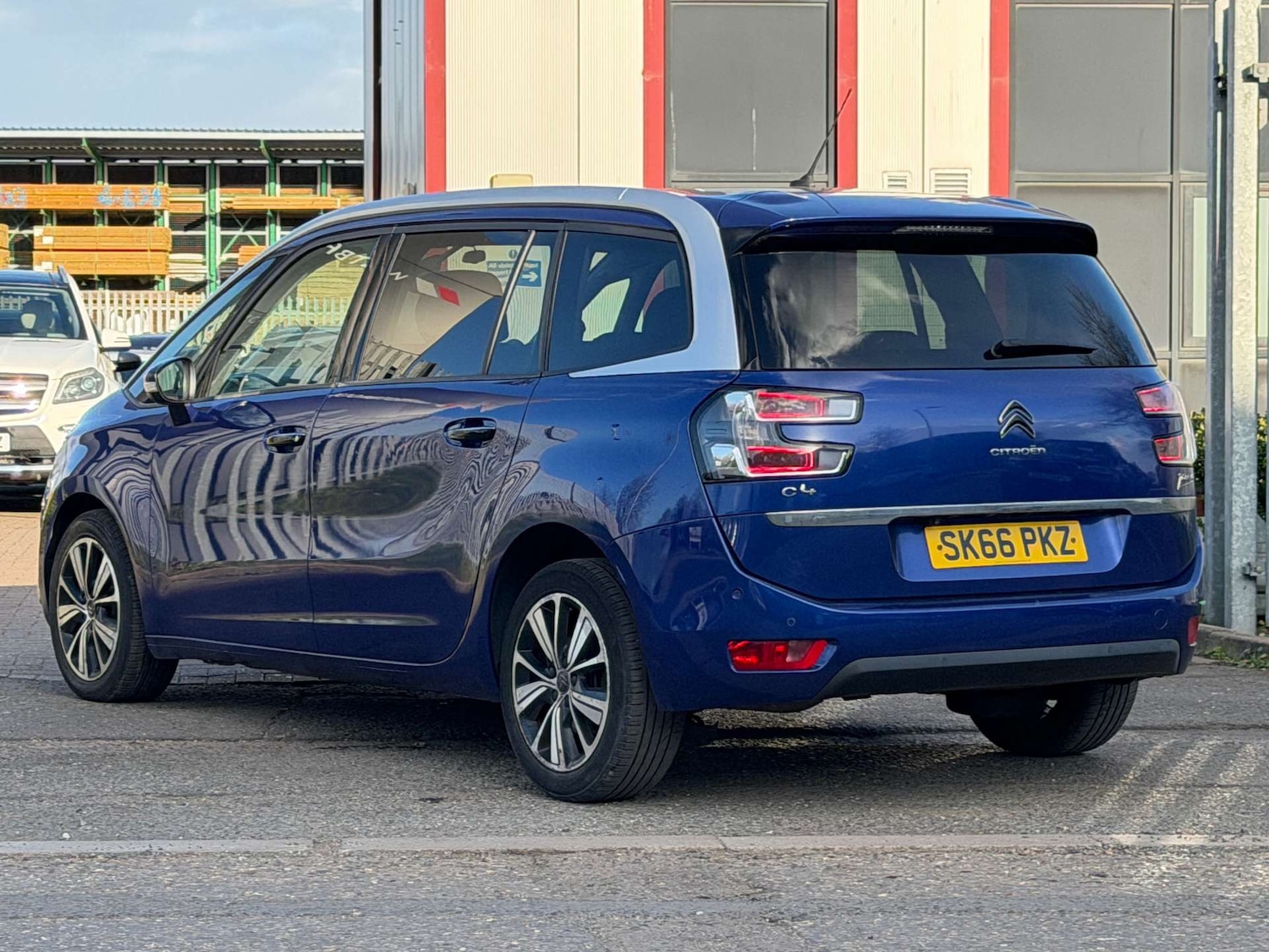 Used Citroen Grand C4 Picasso 2016 for sale - 77556773: Photo 11