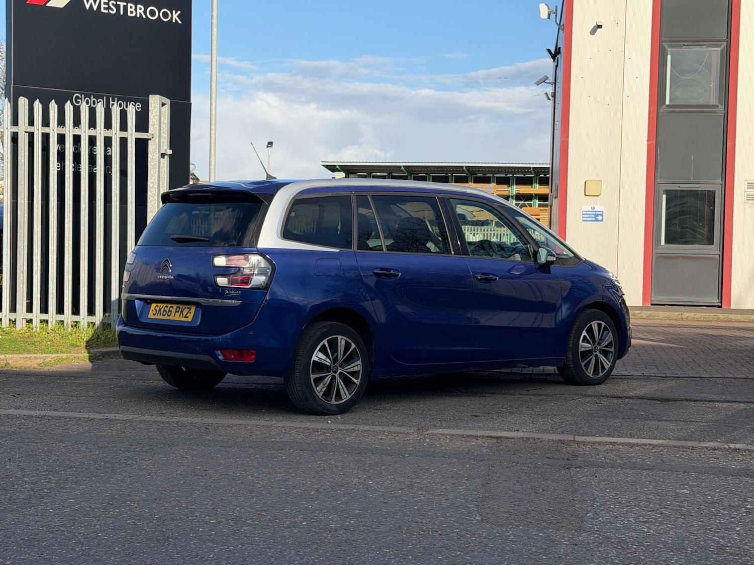 Used Citroen Grand C4 Picasso 2016 for sale - 77556773: Photo 18