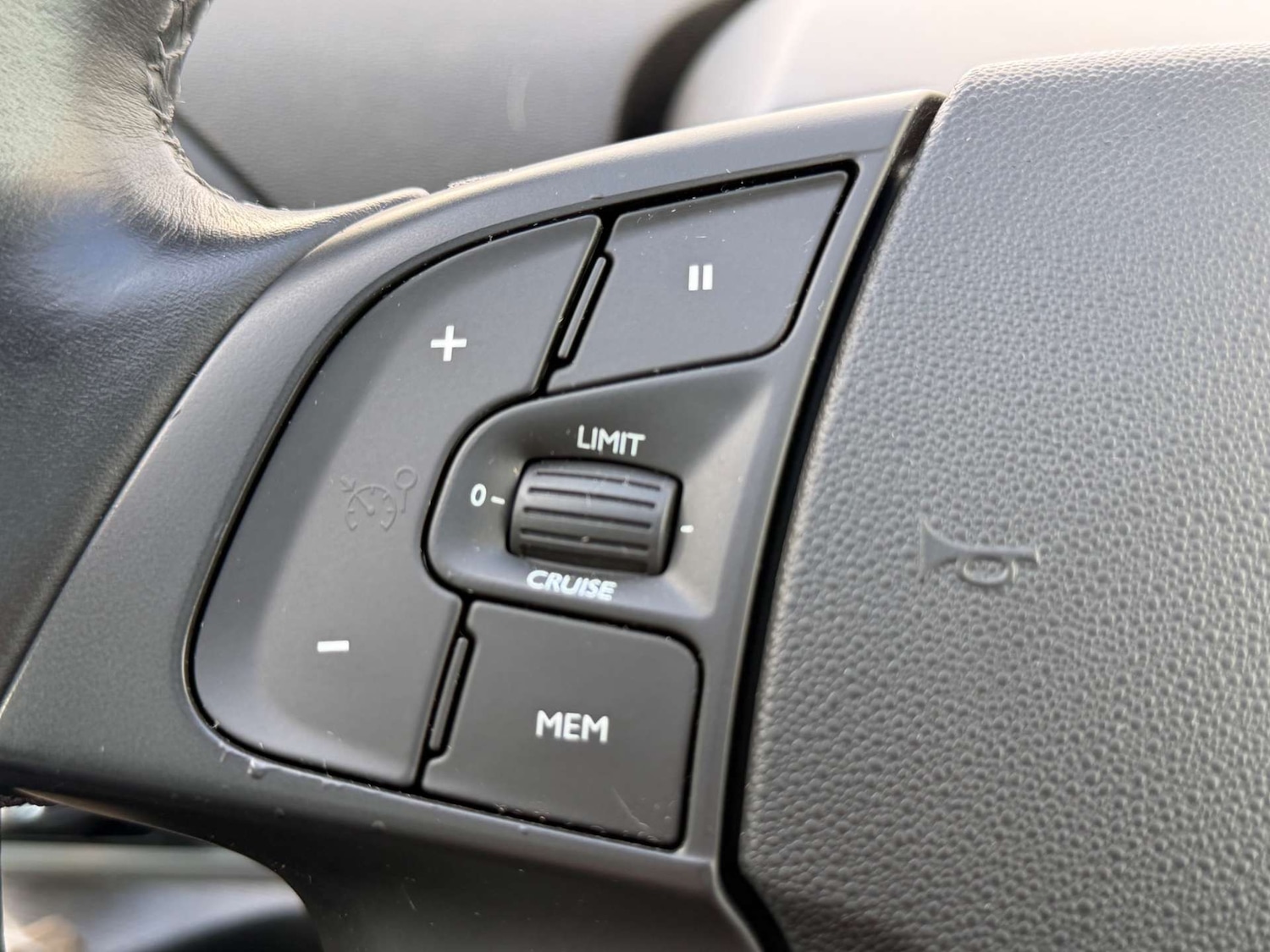 Used Citroen Grand C4 Picasso 2016 for sale - 77556773: Photo 64