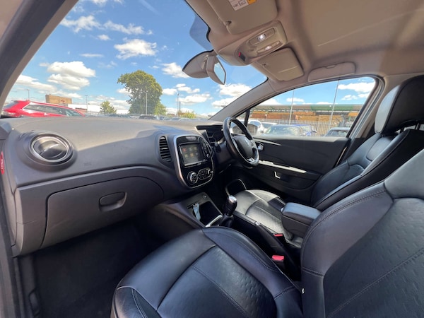 Used Renault Captur 2017 for sale - 75159355: Photo 29