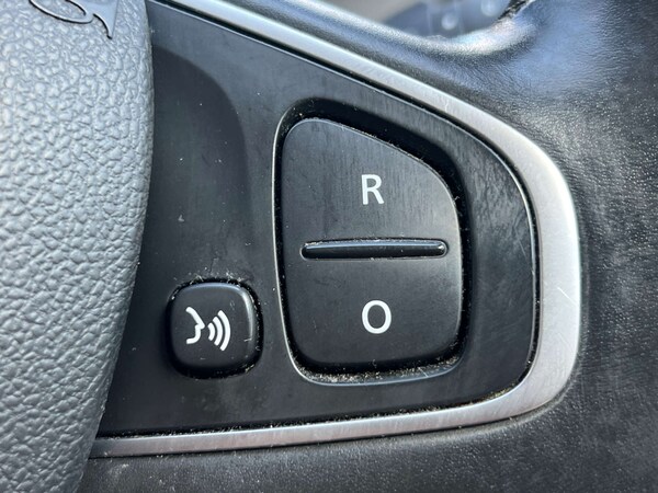 Used Renault Captur 2017 for sale - 75159355: Photo 51