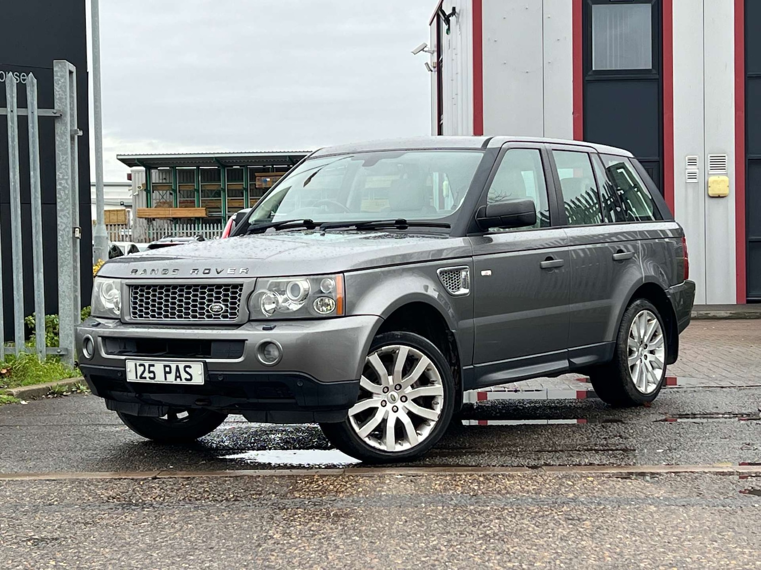 Used Land Rover Range Rover Sport 2009 for sale - 77038546: Photo 15