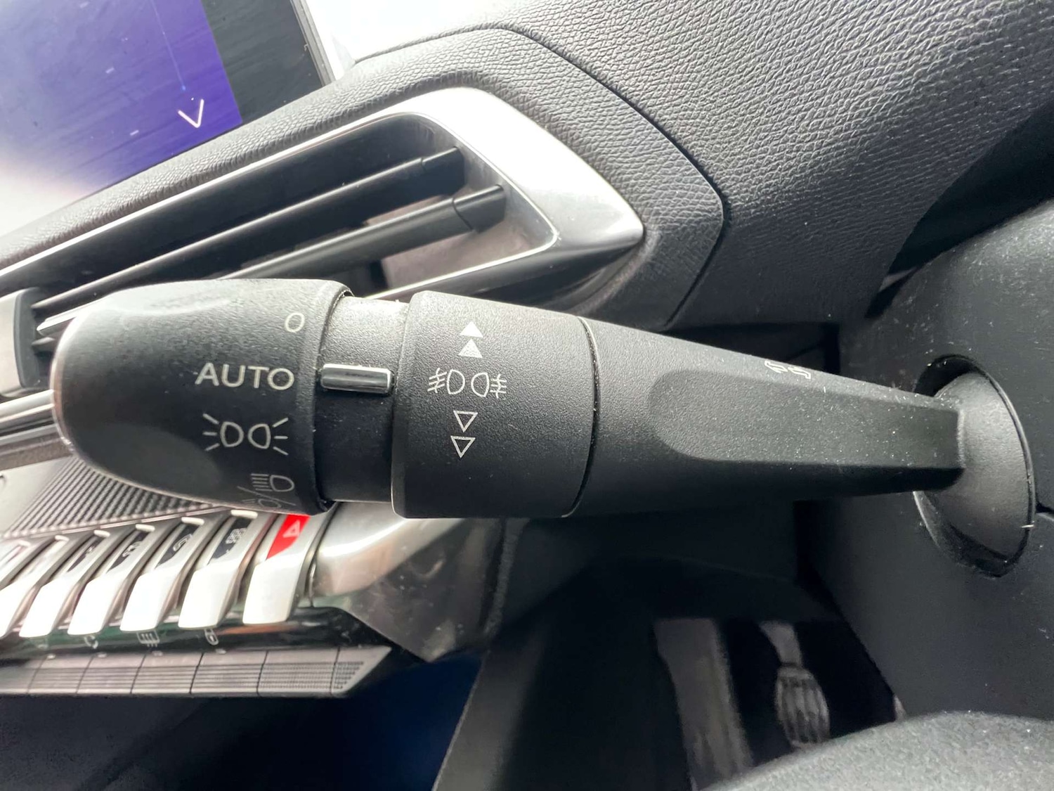 Used Peugeot 3008 2017 for sale - 77662779: Photo 56