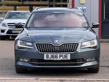 Used Skoda Superb 2016 for sale - 79432789: Photo