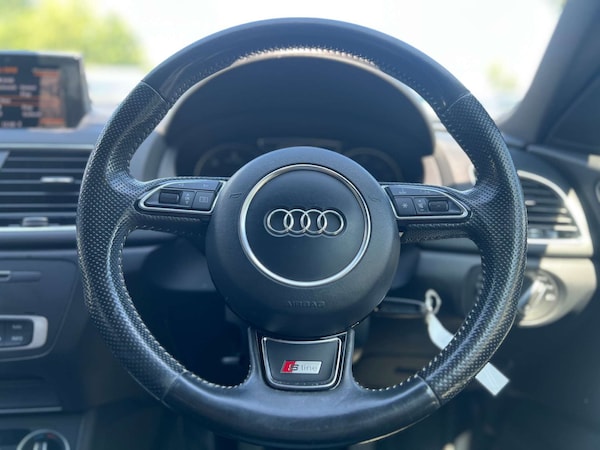 Used Audi Q3 2015 for sale - 75211775: Photo 45