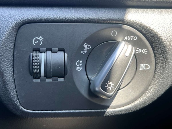 Used Audi Q3 2015 for sale - 75211775: Photo 49