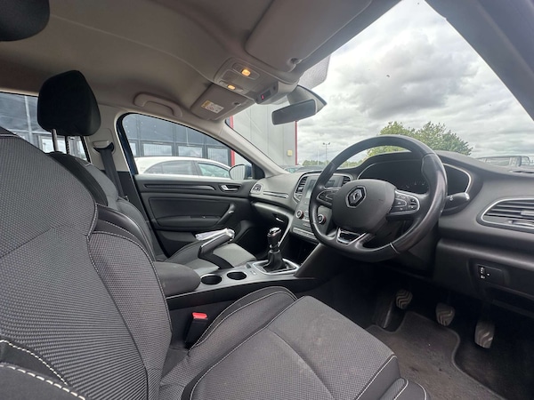 Used Renault Megane 2019 for sale - 75643009: Photo 15