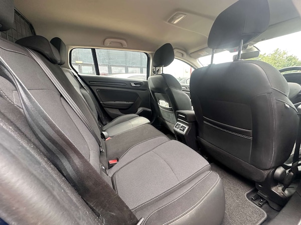 Used Renault Megane 2019 for sale - 75643009: Photo 21