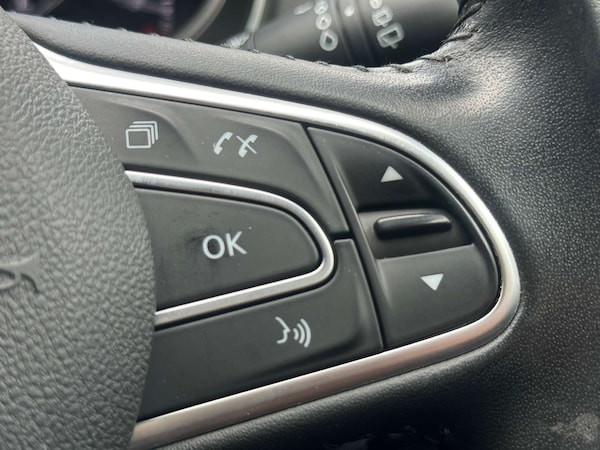 Used Renault Megane 2019 for sale - 75643009: Photo 46