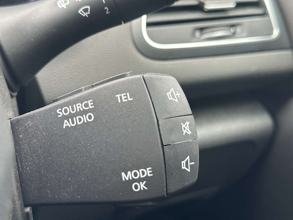 Used Renault Megane 2019 for sale - 75643009: Photo 47