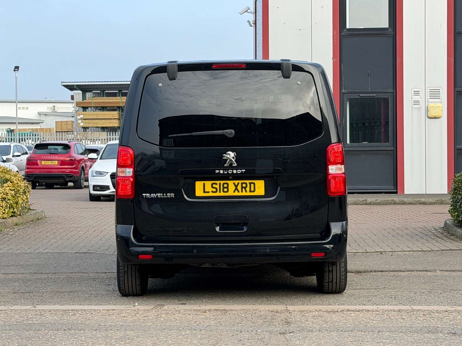 Used Peugeot Traveller 2018 for sale - 78011085: Photo 19