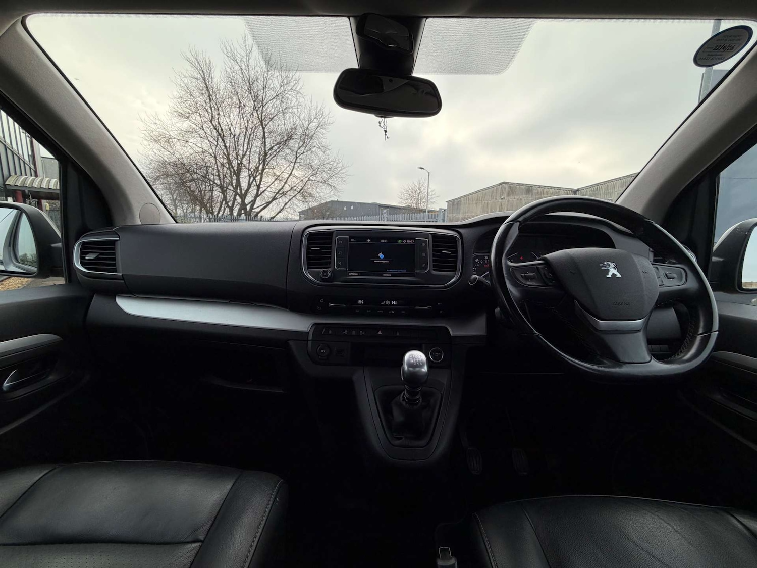 Used Peugeot Traveller 2018 for sale - 78011085: Photo 23