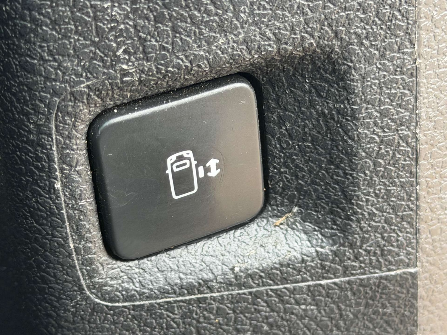 Used Peugeot Traveller 2018 for sale - 78011085: Photo 37