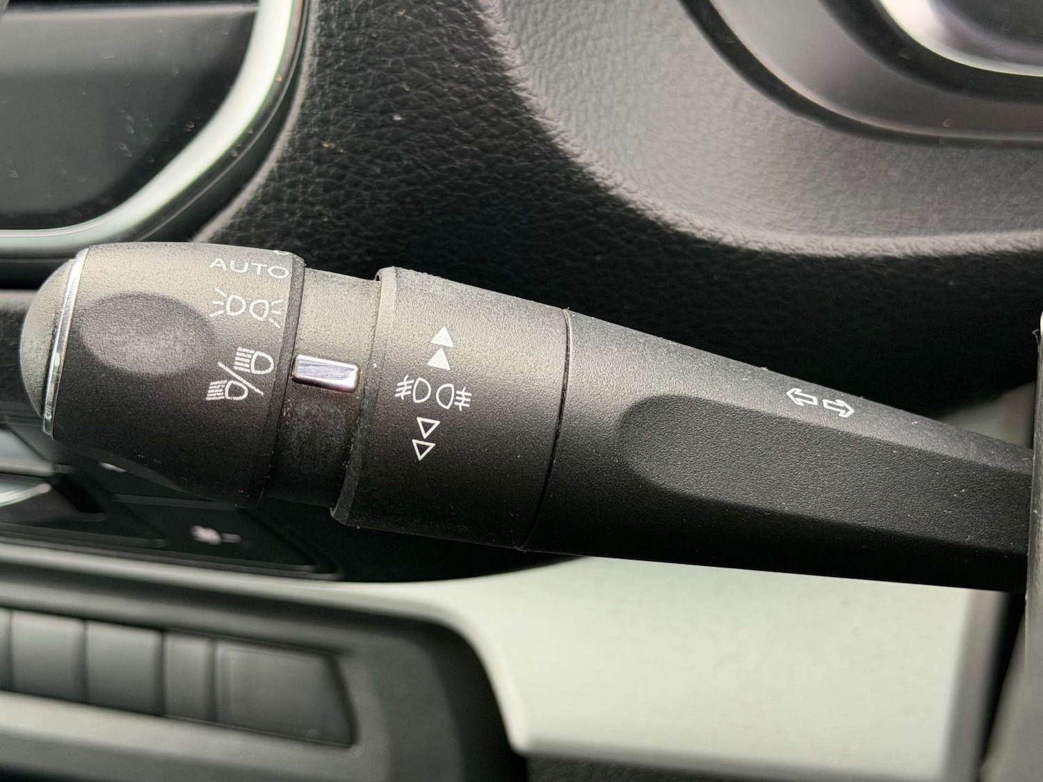 Used Peugeot Traveller 2018 for sale - 78011085: Photo 66