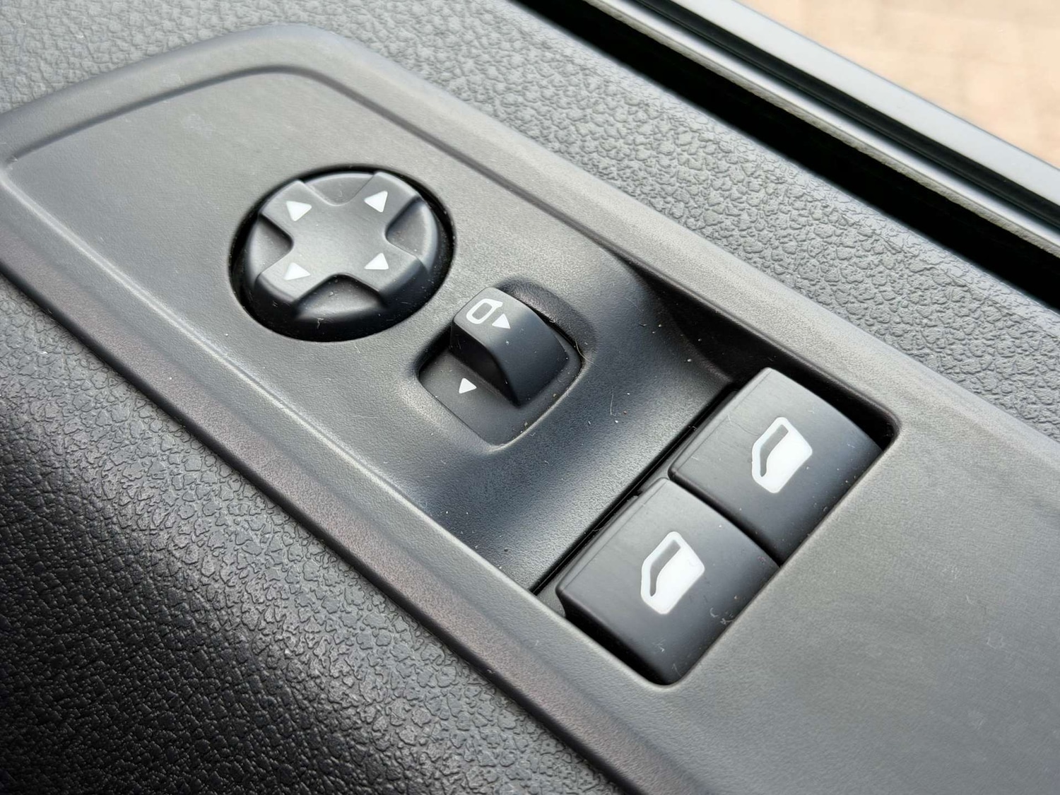 Used Peugeot Traveller 2018 for sale - 78011085: Photo 76