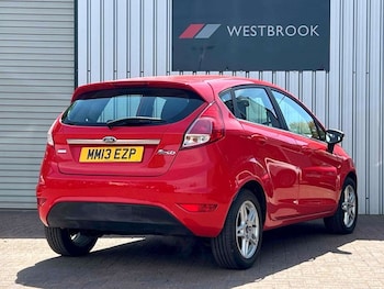Used Ford Fiesta 2013 for sale - 76005237: Photo 2