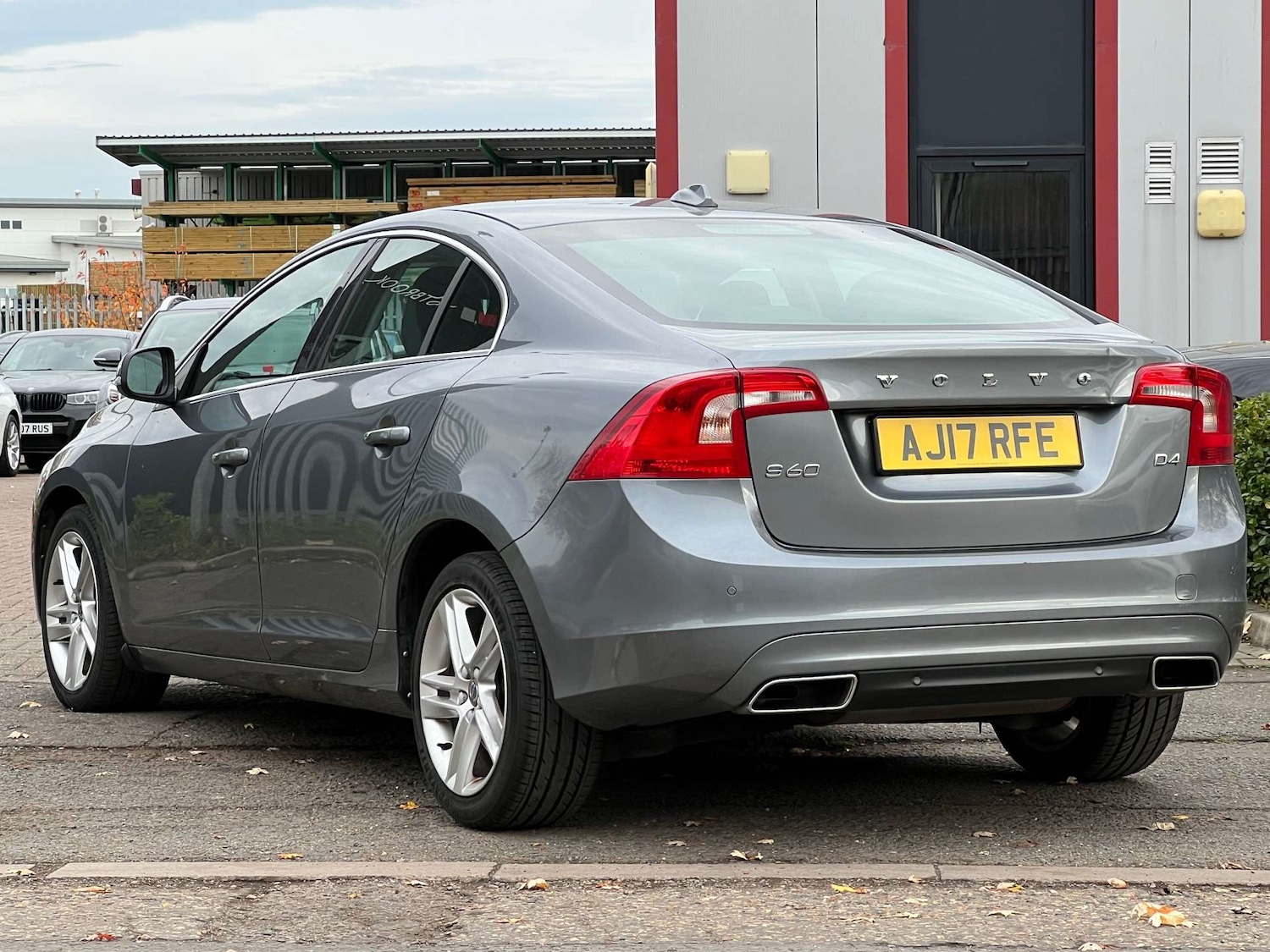 Used Volvo S60 2017 for sale - 76493609: Photo 10