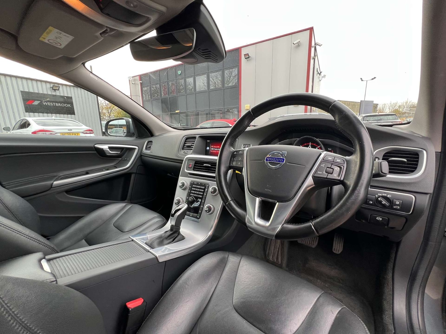 Used Volvo S60 2017 for sale - 76493609: Photo 27