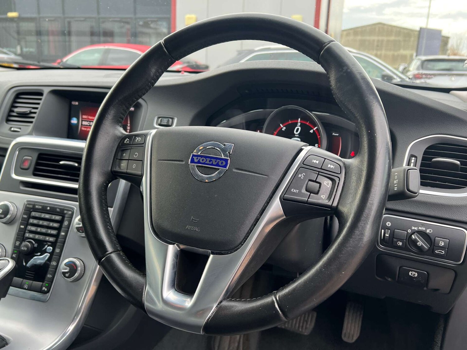 Used Volvo S60 2017 for sale - 76493609: Photo 29