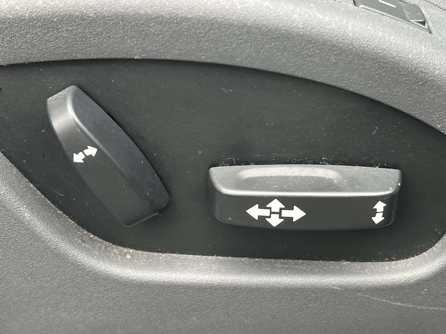 Used Volvo S60 2017 for sale - 76493609: Photo 33