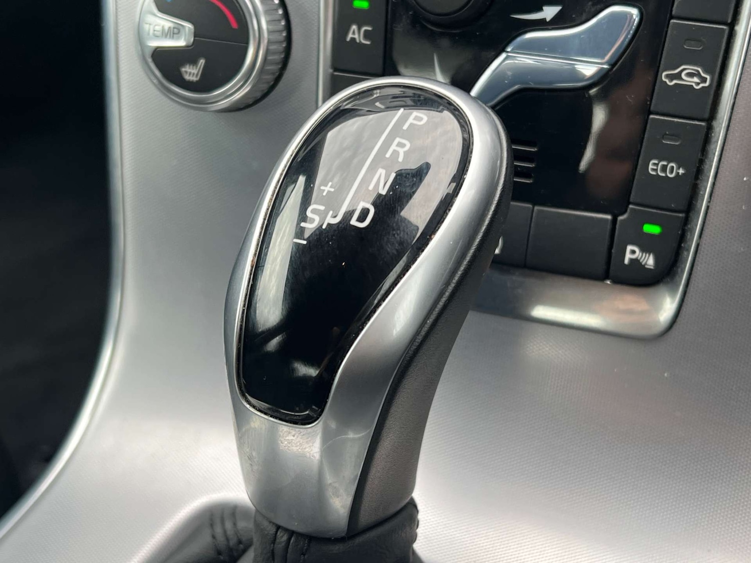 Used Volvo S60 2017 for sale - 76493609: Photo 48