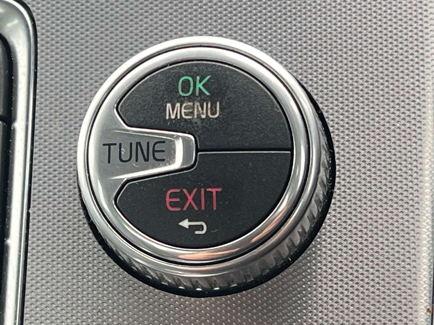 Used Volvo S60 2017 for sale - 76493609: Photo 51