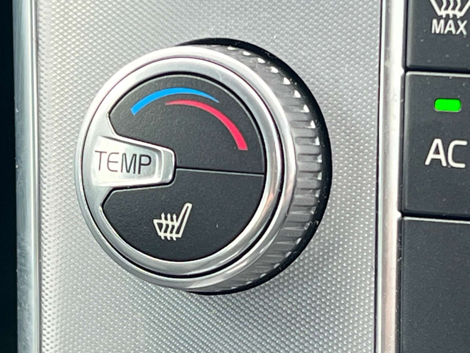 Used Volvo S60 2017 for sale - 76493609: Photo 52