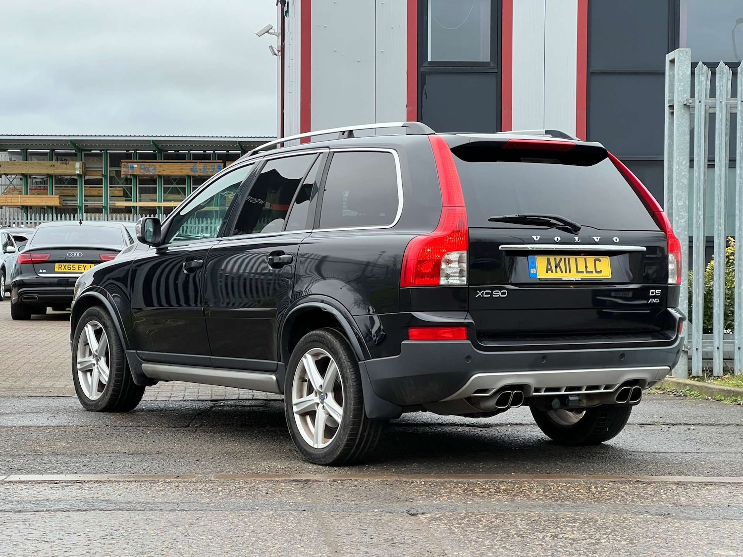 Used Volvo XC90 2011 for sale - 77088721: Photo 21