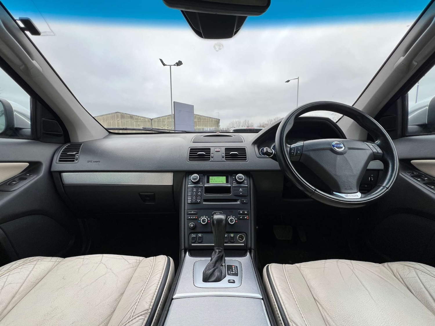 Used Volvo XC90 2011 for sale - 77088721: Photo 23