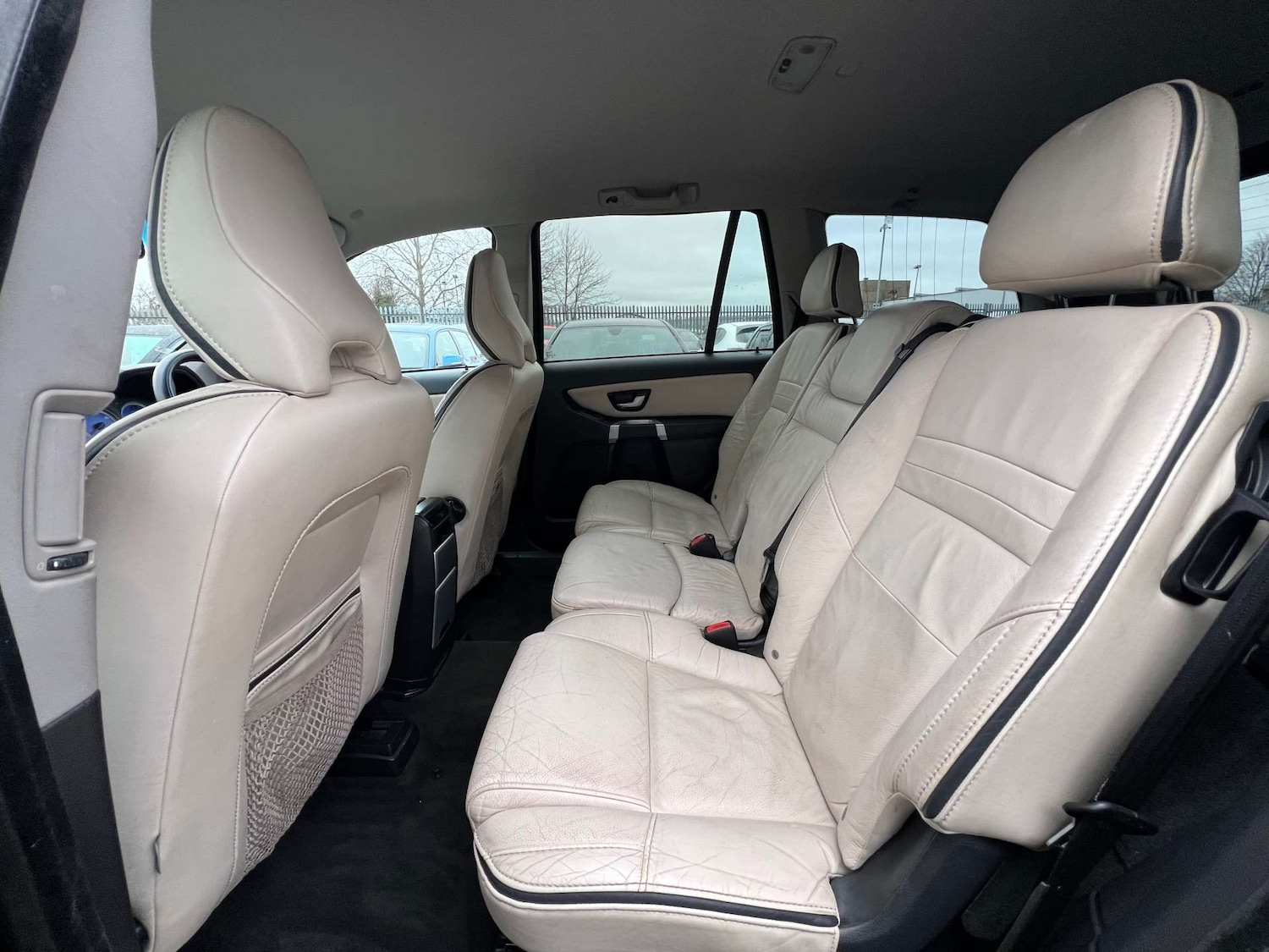 Used Volvo XC90 2011 for sale - 77088721: Photo 38