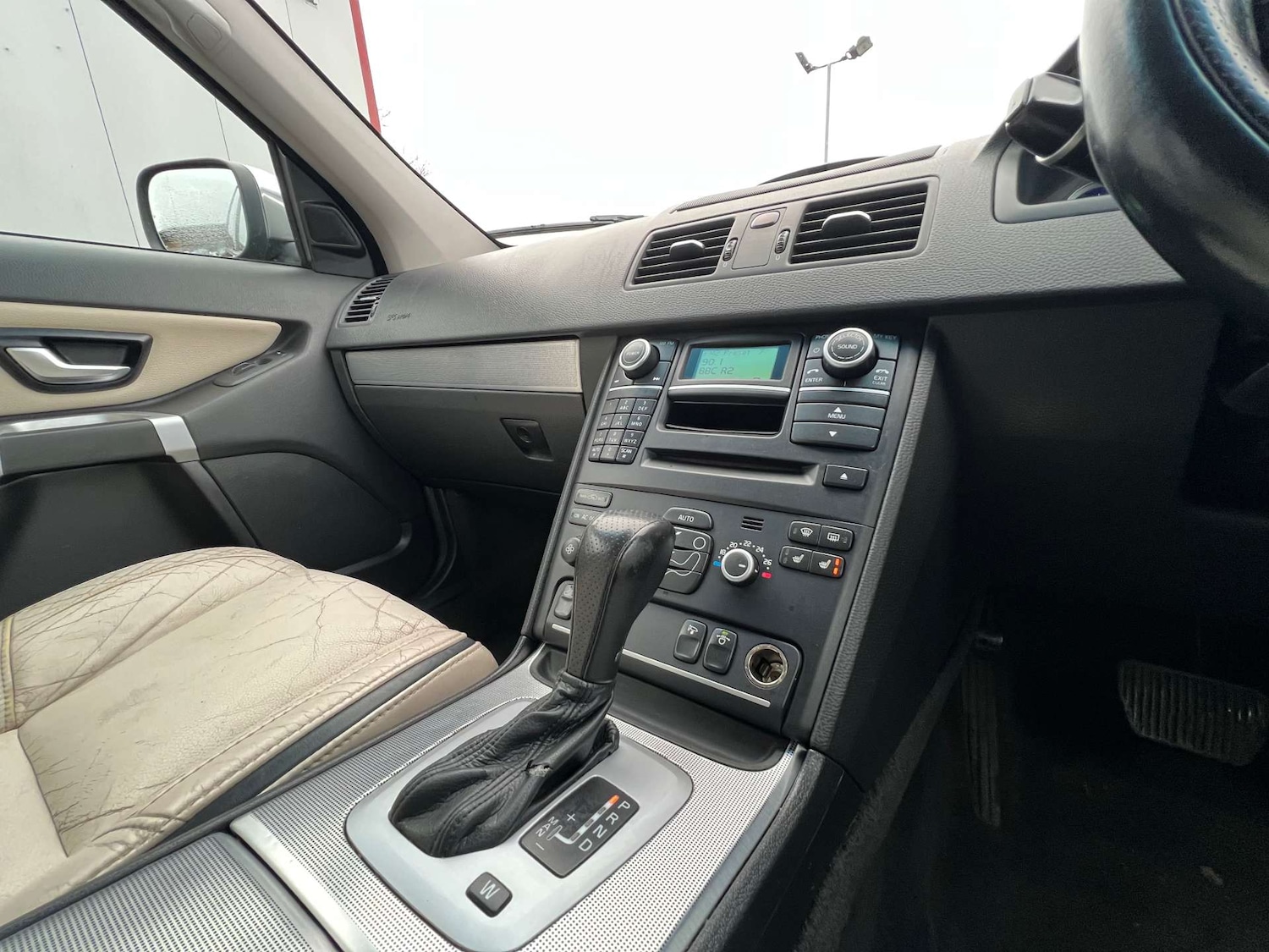 Used Volvo XC90 2011 for sale - 77088721: Photo 46