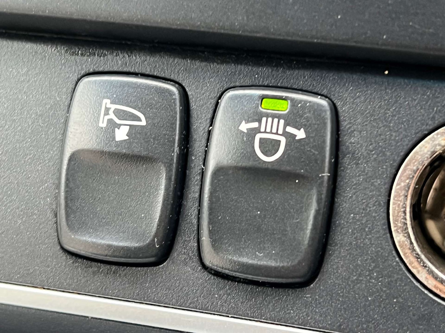 Used Volvo XC90 2011 for sale - 77088721: Photo 49