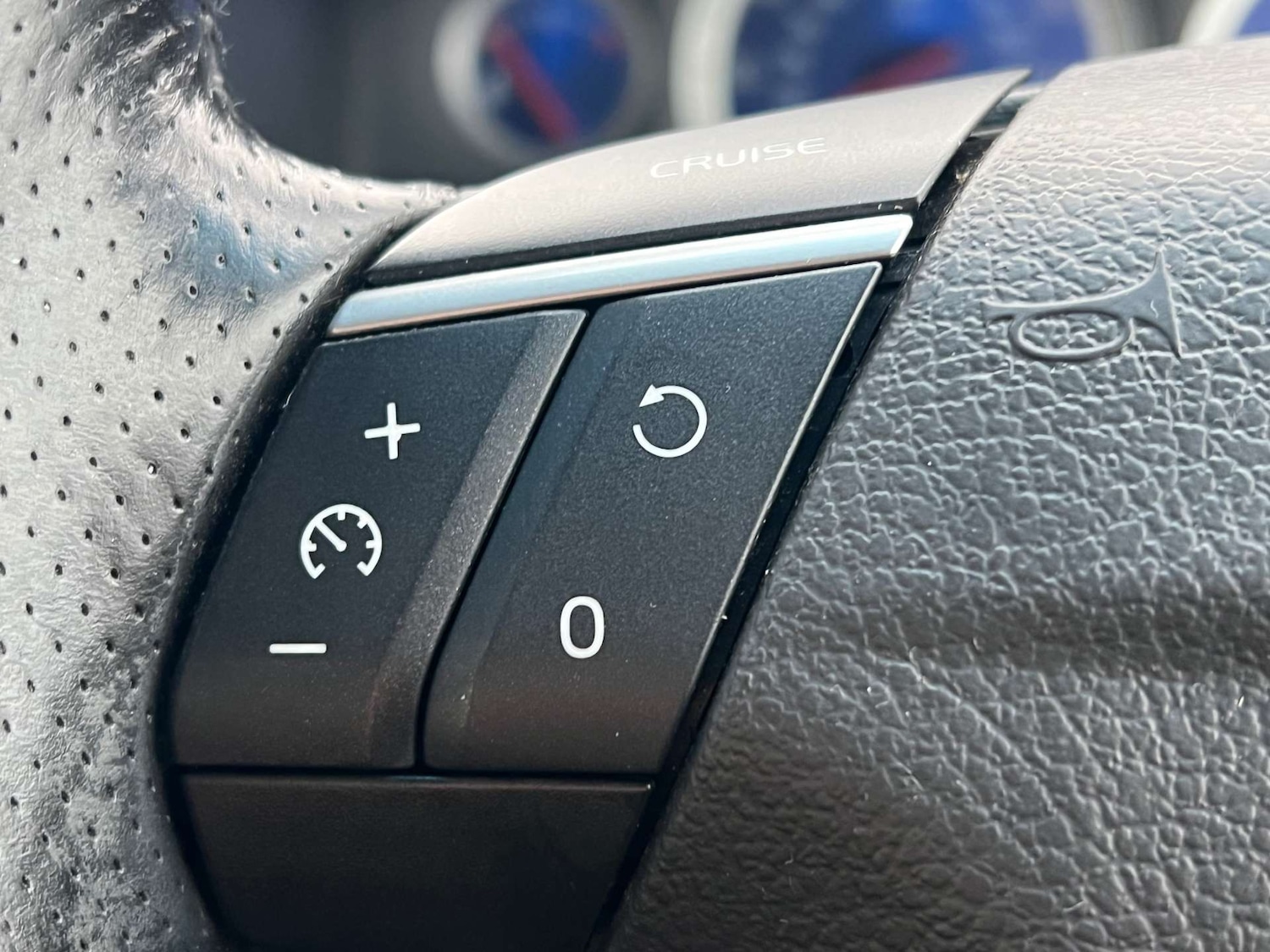 Used Volvo XC90 2011 for sale - 77088721: Photo 56