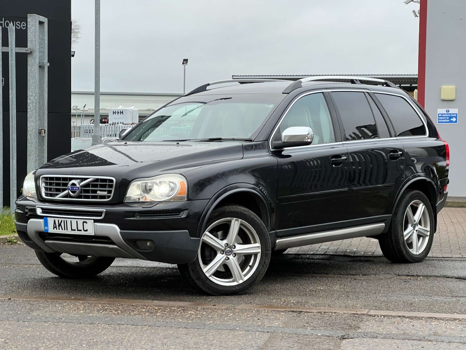 Used Volvo XC90 2011 for sale - 77088721: Photo 6