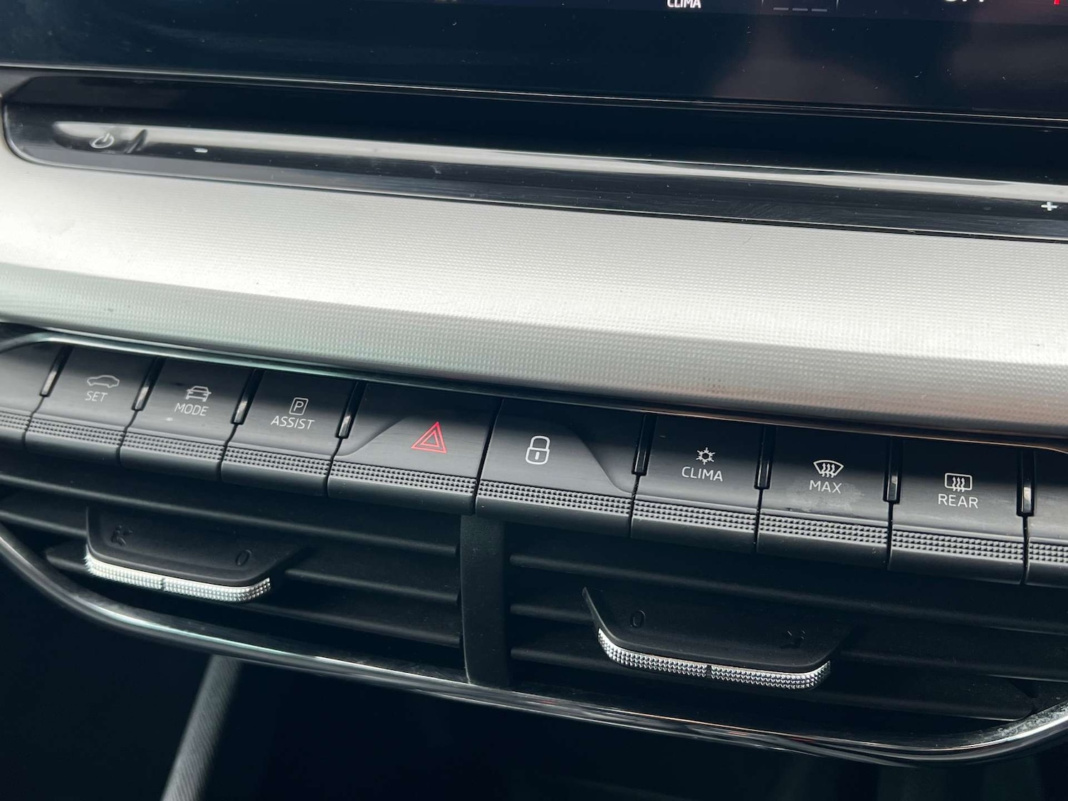 Used Skoda Octavia 2021 for sale - 77319714: Photo 49