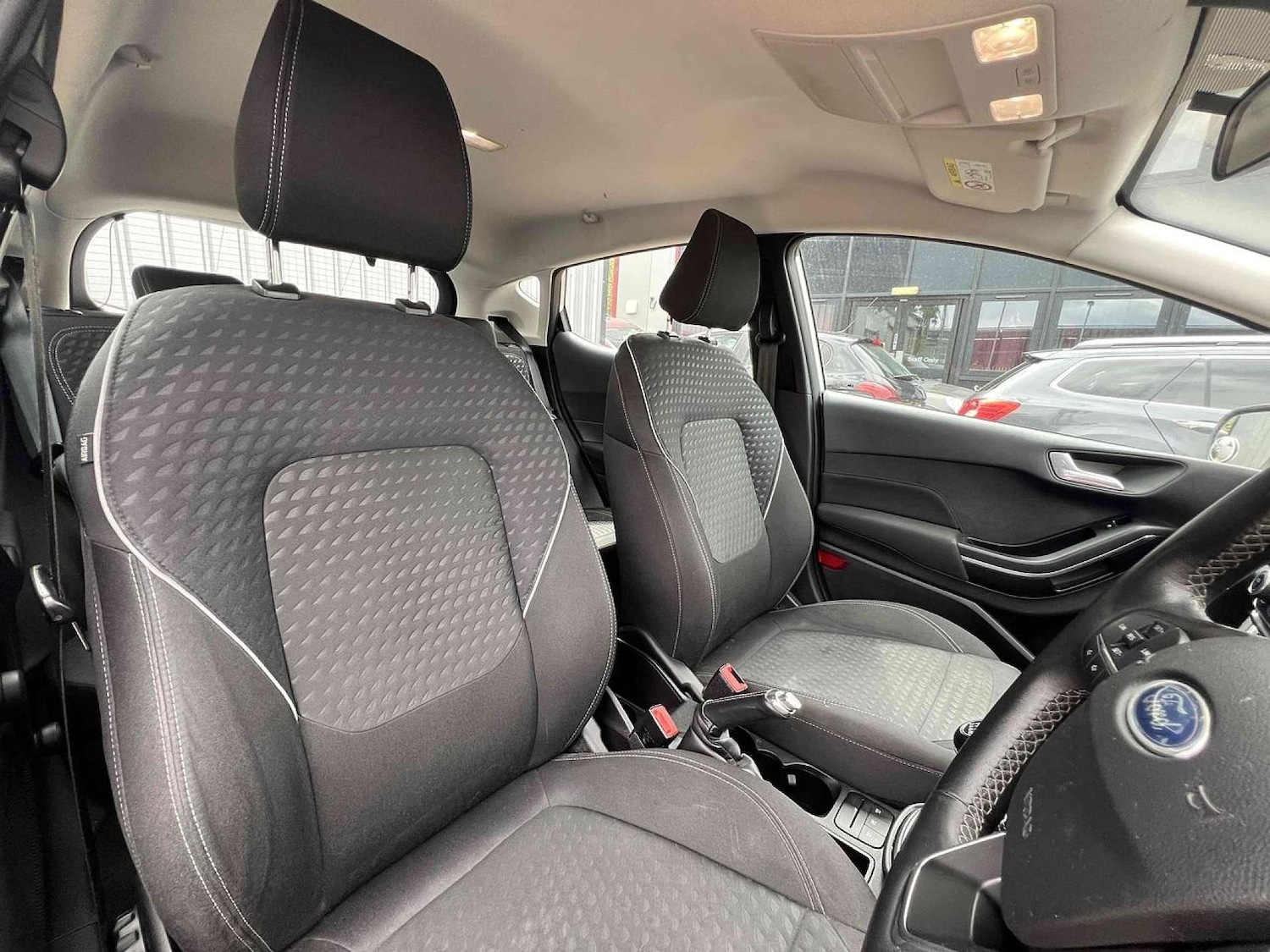 Used Ford Fiesta 2017 for sale - 76948227: Photo 11