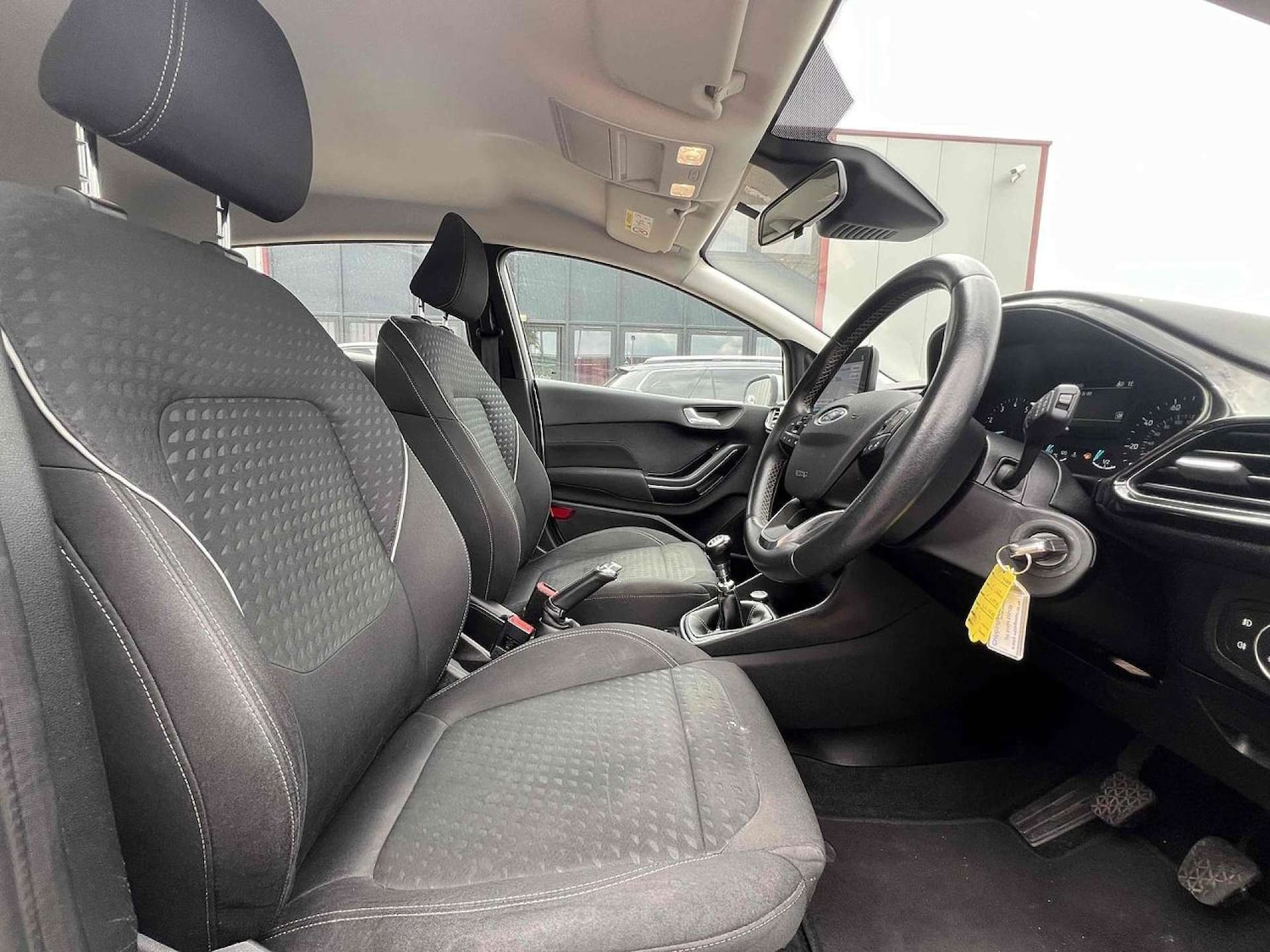 Used Ford Fiesta 2017 for sale - 76948227: Photo 12