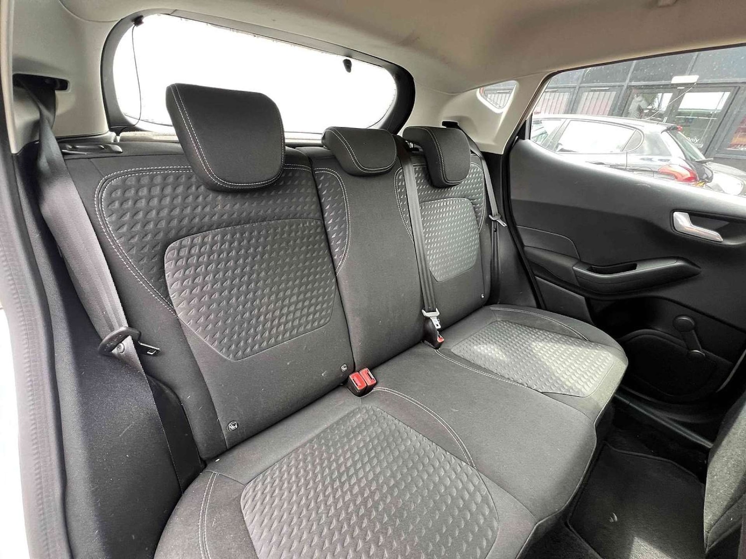 Used Ford Fiesta 2017 for sale - 76948227: Photo 13