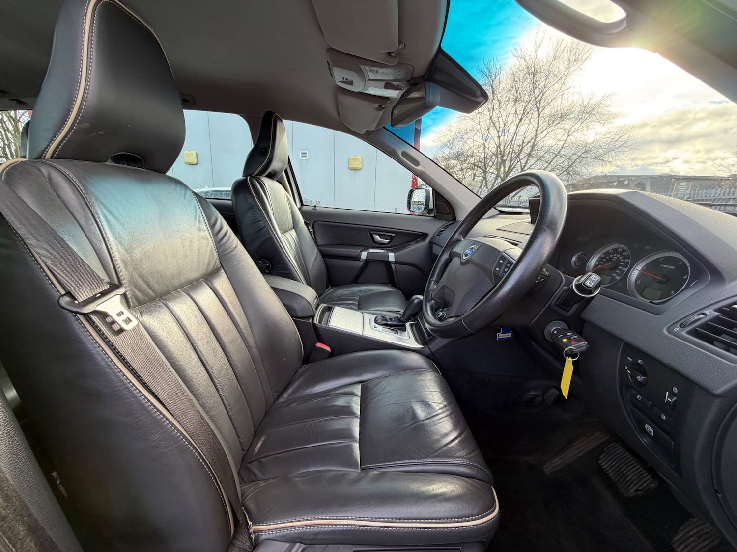 Used Volvo XC90 2011 for sale - 77476432: Photo 31