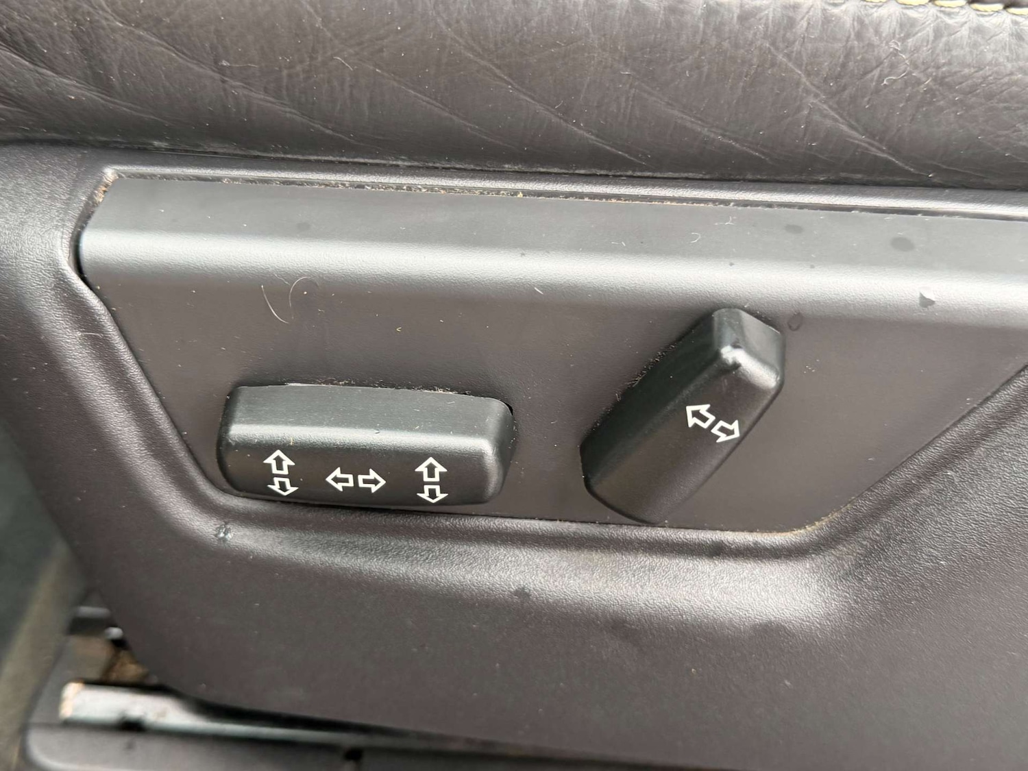 Used Volvo XC90 2011 for sale - 77476432: Photo 43