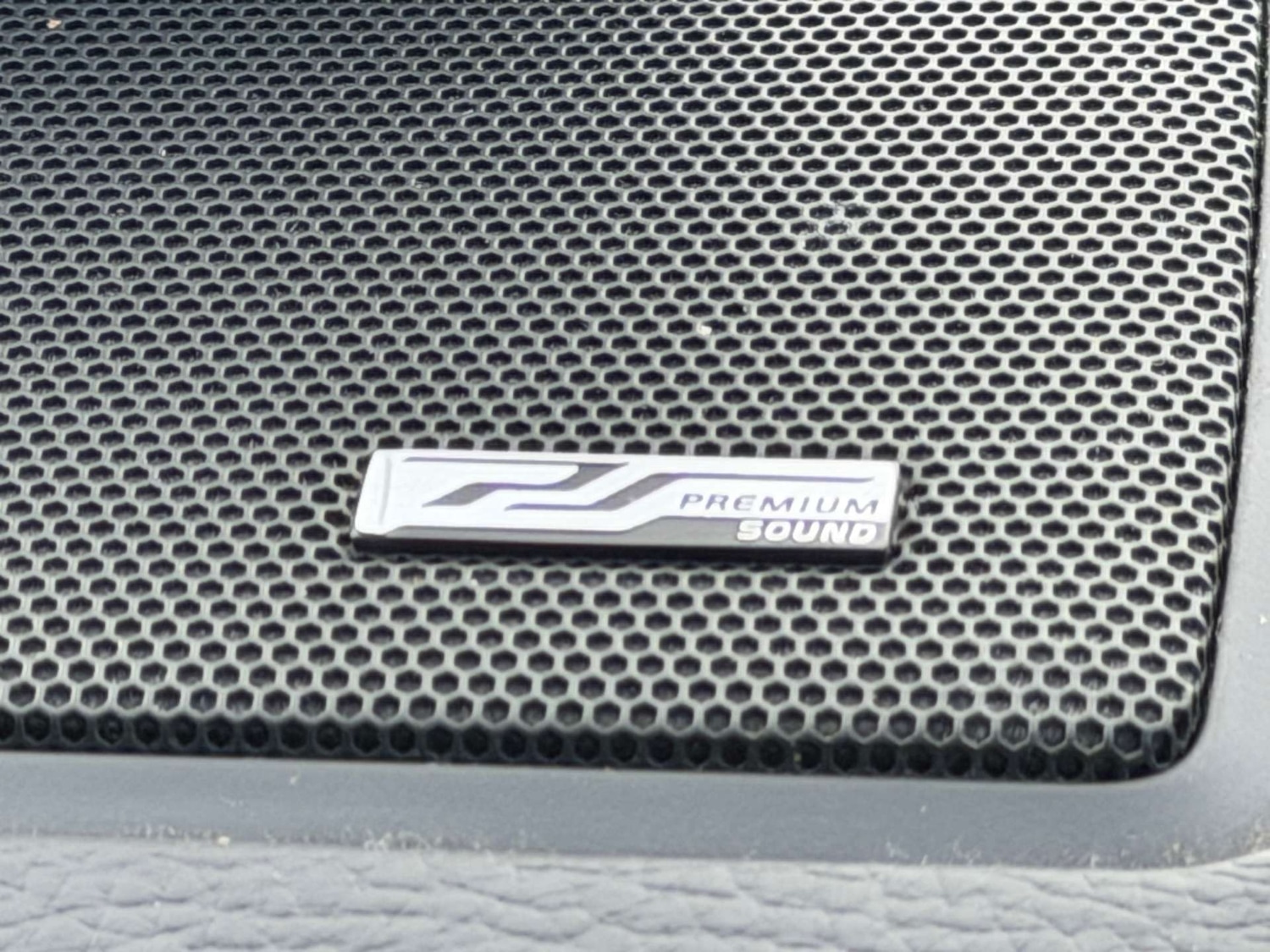 Used Volvo XC90 2011 for sale - 77476432: Photo 57