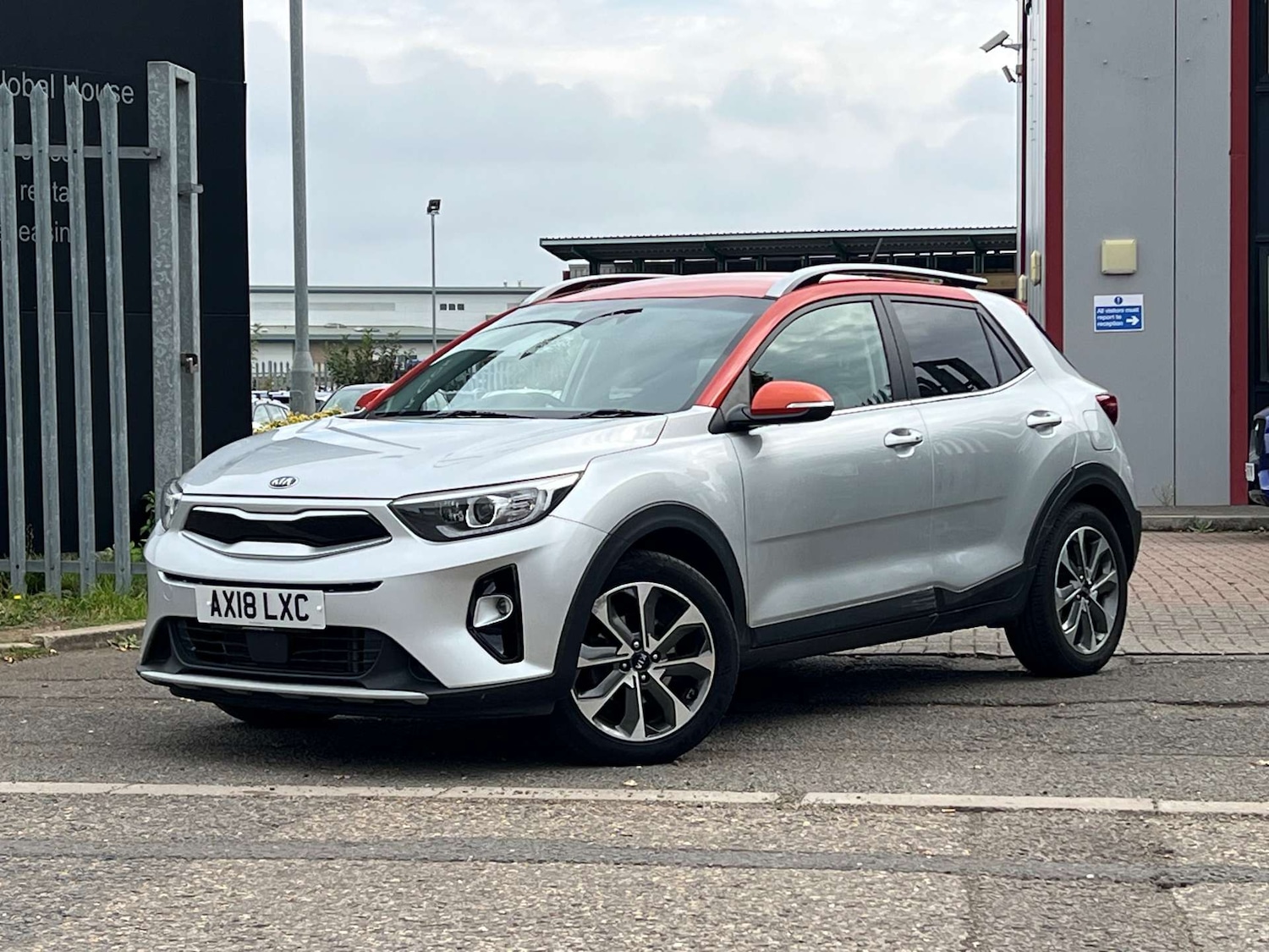 Used Kia Stonic 2018 for sale - 76009000: Photo 18