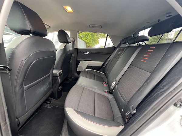 Used Kia Stonic 2018 for sale - 76009000: Photo 38