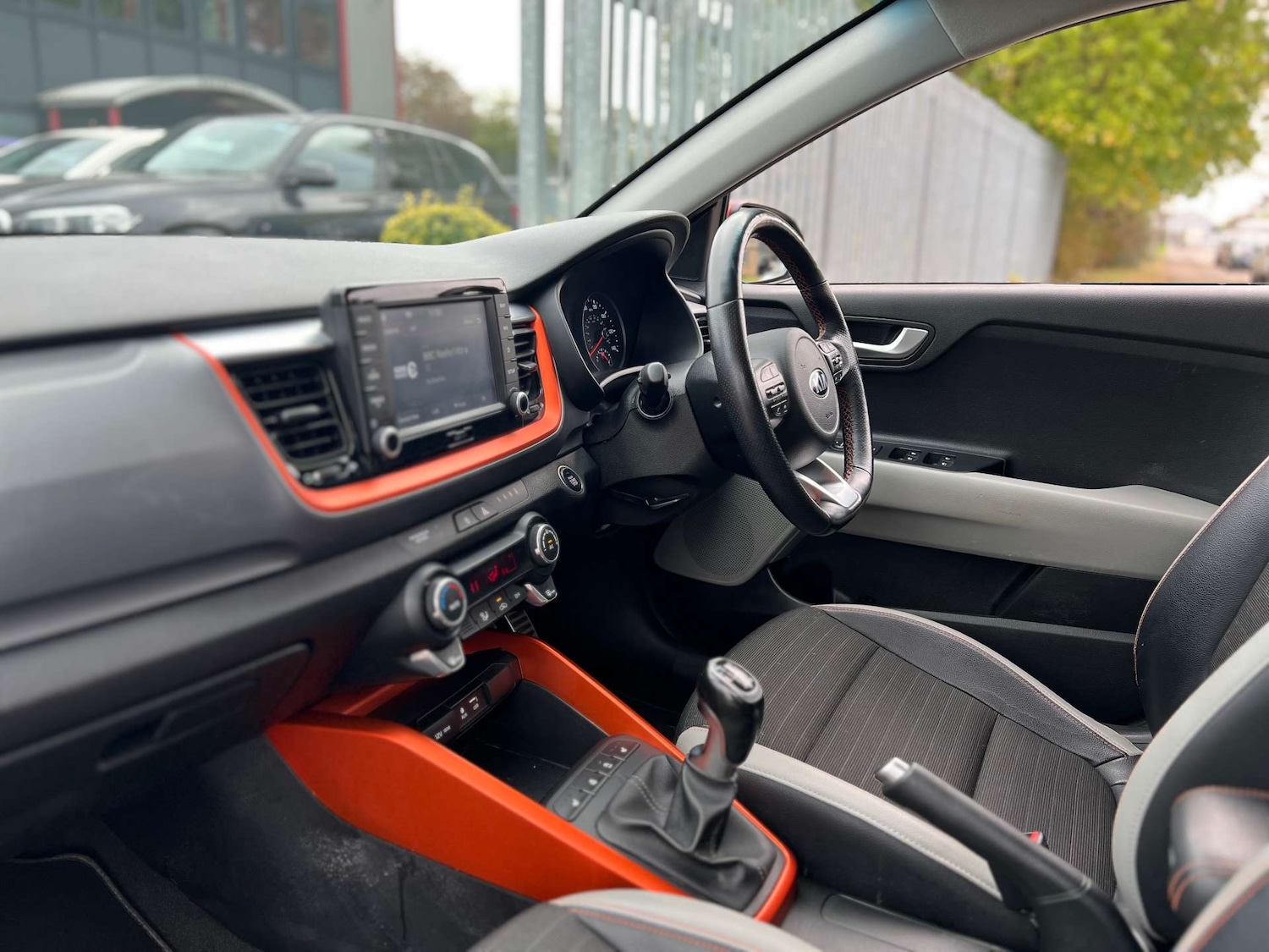 Used Kia Stonic 2018 for sale - 76009000: Photo 43